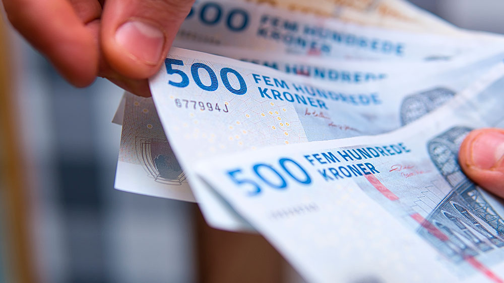 Billede til nyheden Chefoptikernes mindstelønninger samt pension og Fritvalgs Lønkonto stiger